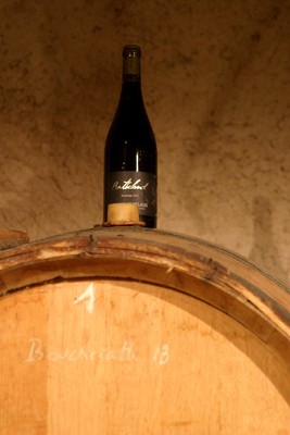 Bouteille de Botheland et fût de CdB Boucheratte 2013