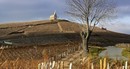 La chapelle de la Madone (Fleurie) et les vignes en hiver